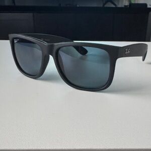 Ray-Ban Classic Black Sunglasses
